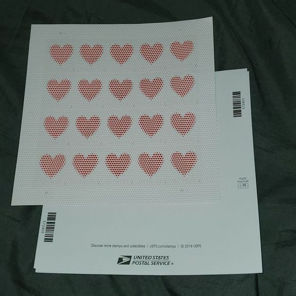 100 Made of Hearts Forever Postage Stamps USPS Valentines Wedding Invitations - Picture 4 of 7